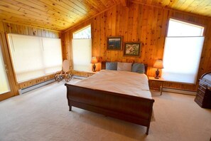 4 bedrooms, free WiFi, bed sheets - Tyrolean - 4 bedroom home with Hot Tub (Estes Park)