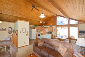 Flat-screen TV, fireplace