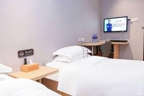 Room - Zhuhai Zhufeng Business Hotel (Qianshan Branch, Weinan University) (Zhuhai)