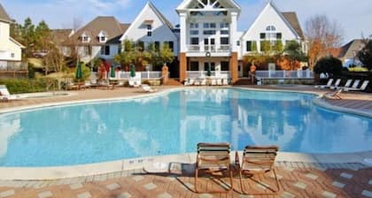 1 Bedroom Estates Suite Village in King's Creek weekly booking 8 days/7 nights.