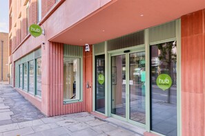 Exterior - Hub By Premier Inn London Camden (London)