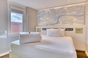 Superior Double Room | Bed sheets - Hub By Premier Inn London Camden (London)