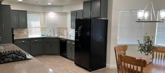 Cozy Home With Sunroom