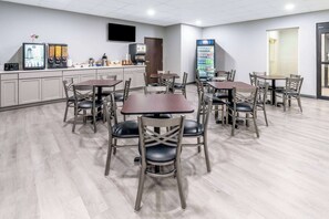 Tägliches inbegriffenes Frühstücksbuffet