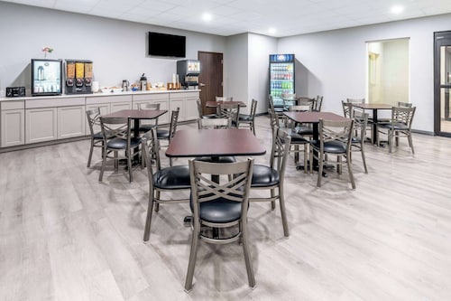 Baymont by Wyndham Carlsbad NM