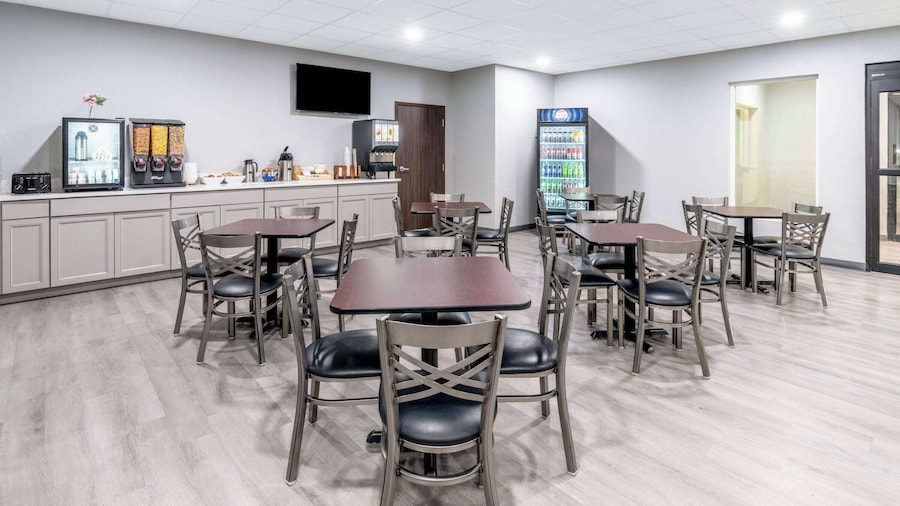 Baymont by Wyndham Carlsbad NM