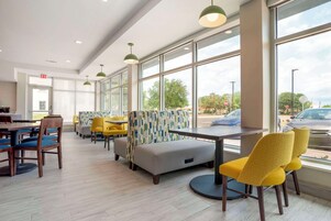 Free daily full breakfast