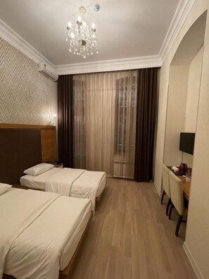 ห้องเบสิกดับเบิลหรือทวิน | ห้องเก็บเสียง, เตารีด/โต๊ะรีดผ้า, Wi-Fi ฟรี