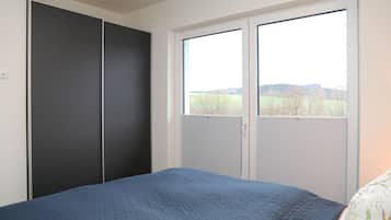 2 Schlafzimmer, Bügeleisen/Bügelbrett, Reisekinderbett, kostenloses WLAN