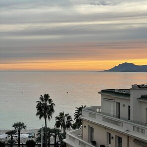 Beach/ocean view