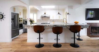 Gated Beachside Stay w/ Pool & Hot Tub