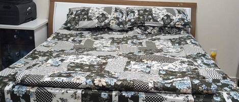 1 غرفة نوم وواي فاي وملاءات أسرّة