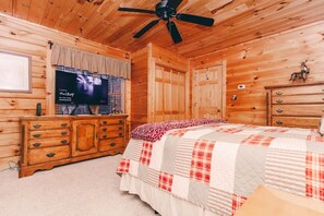3 bedrooms, iron/ironing board, free WiFi, bed sheets
