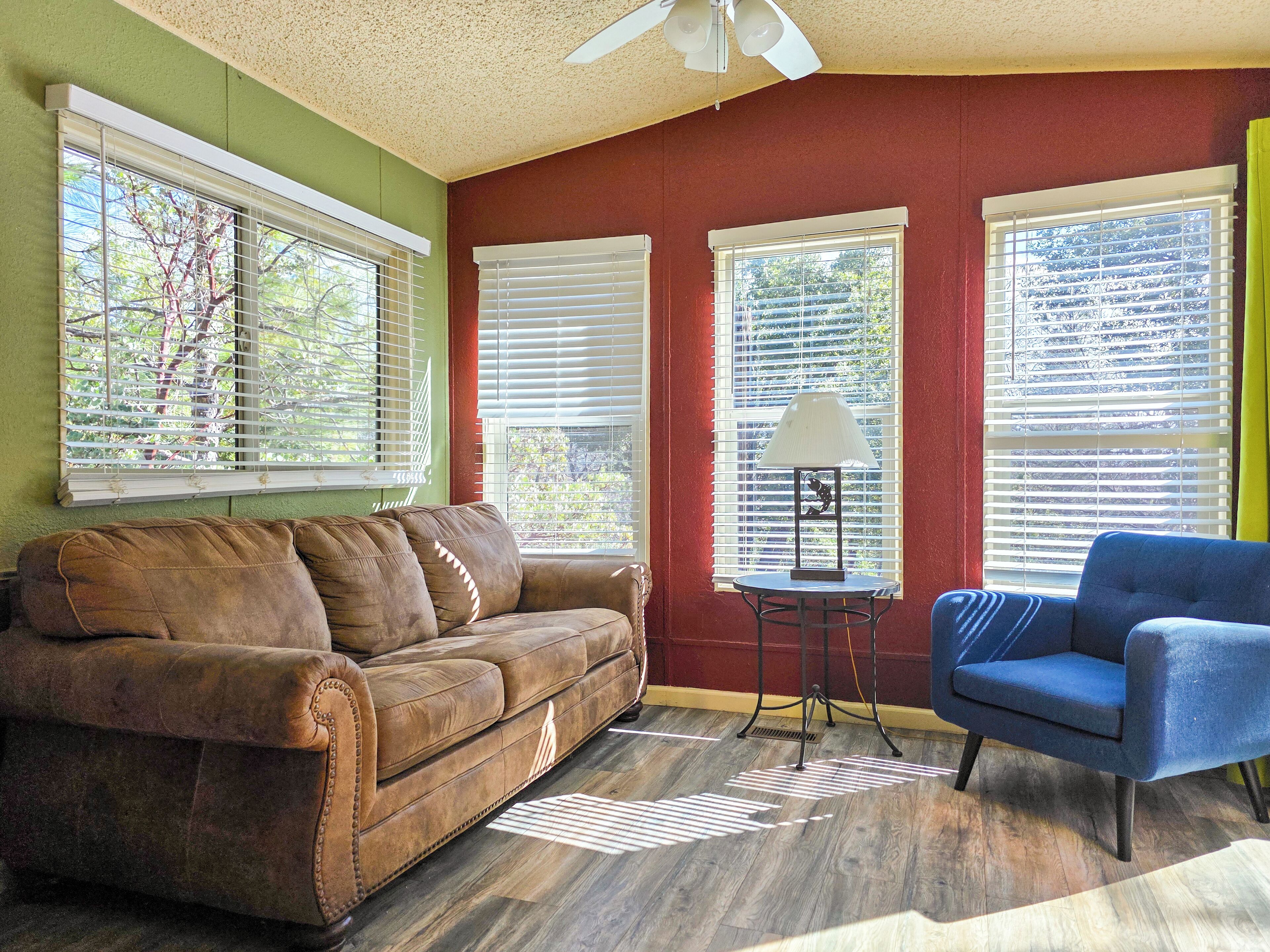 Cabaña estándar | Área de sala de estar