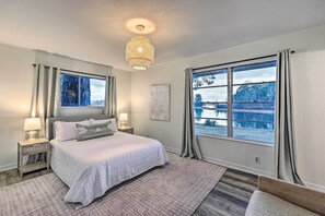 3 habitaciones, escritorio, tabla de planchar con plancha y wifi 