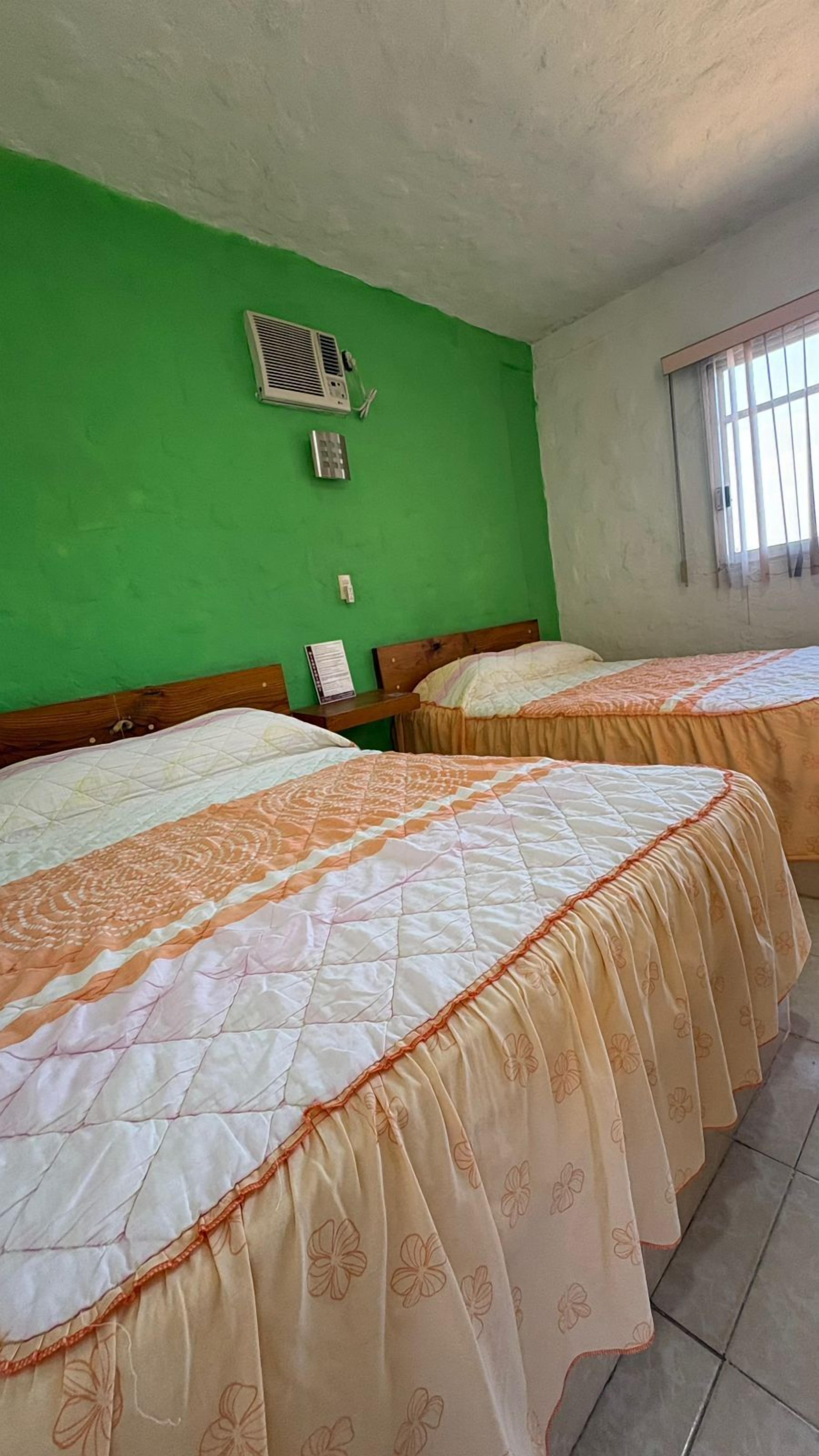 Traditional Double Room, 5 Bedrooms, Mountain View | Free WiFi, bed sheets
