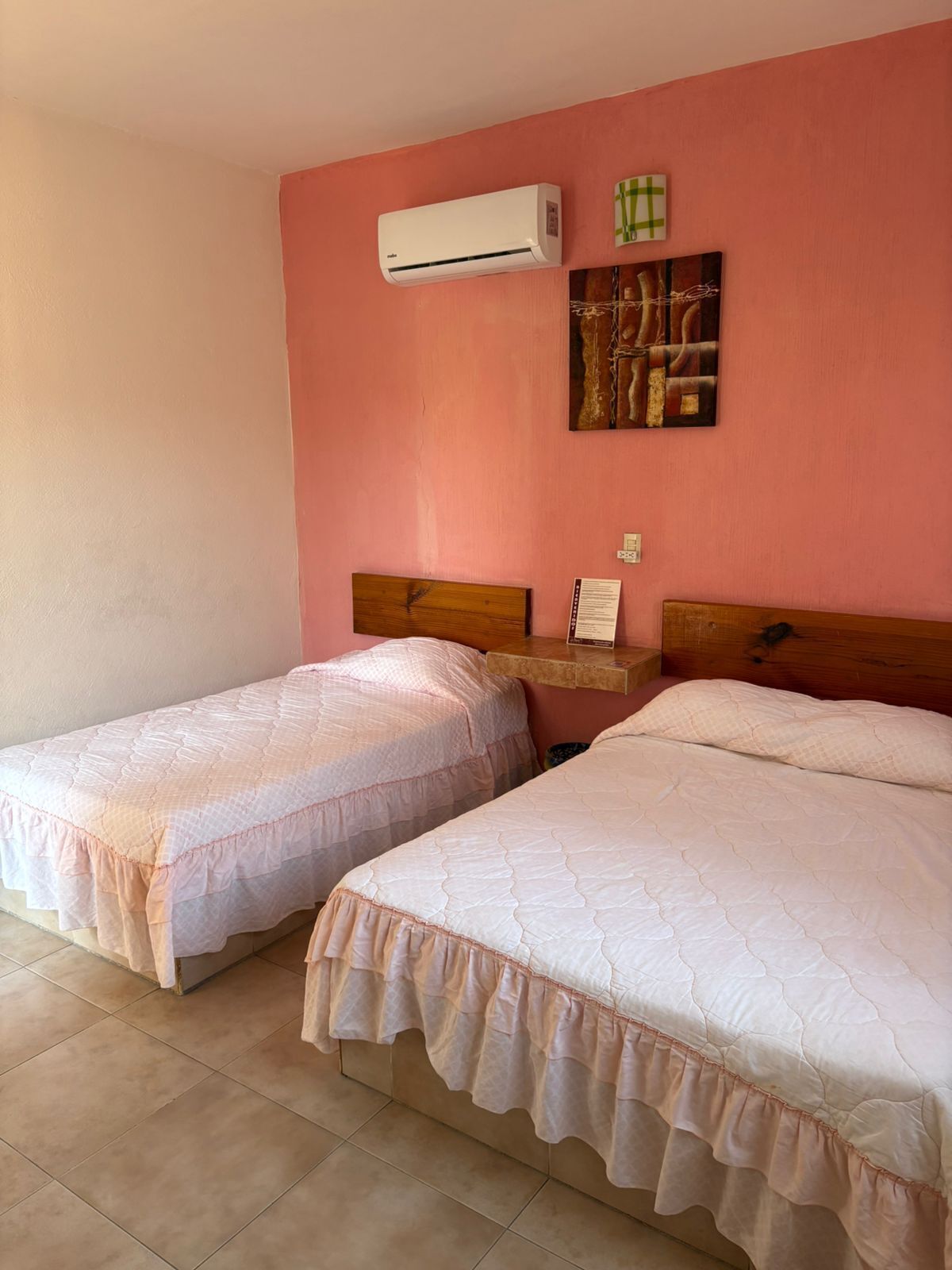 Traditionellt dubbelrum - 5 sovrum - utsikt mot bergen | Gratis wi-fi och sängkläder