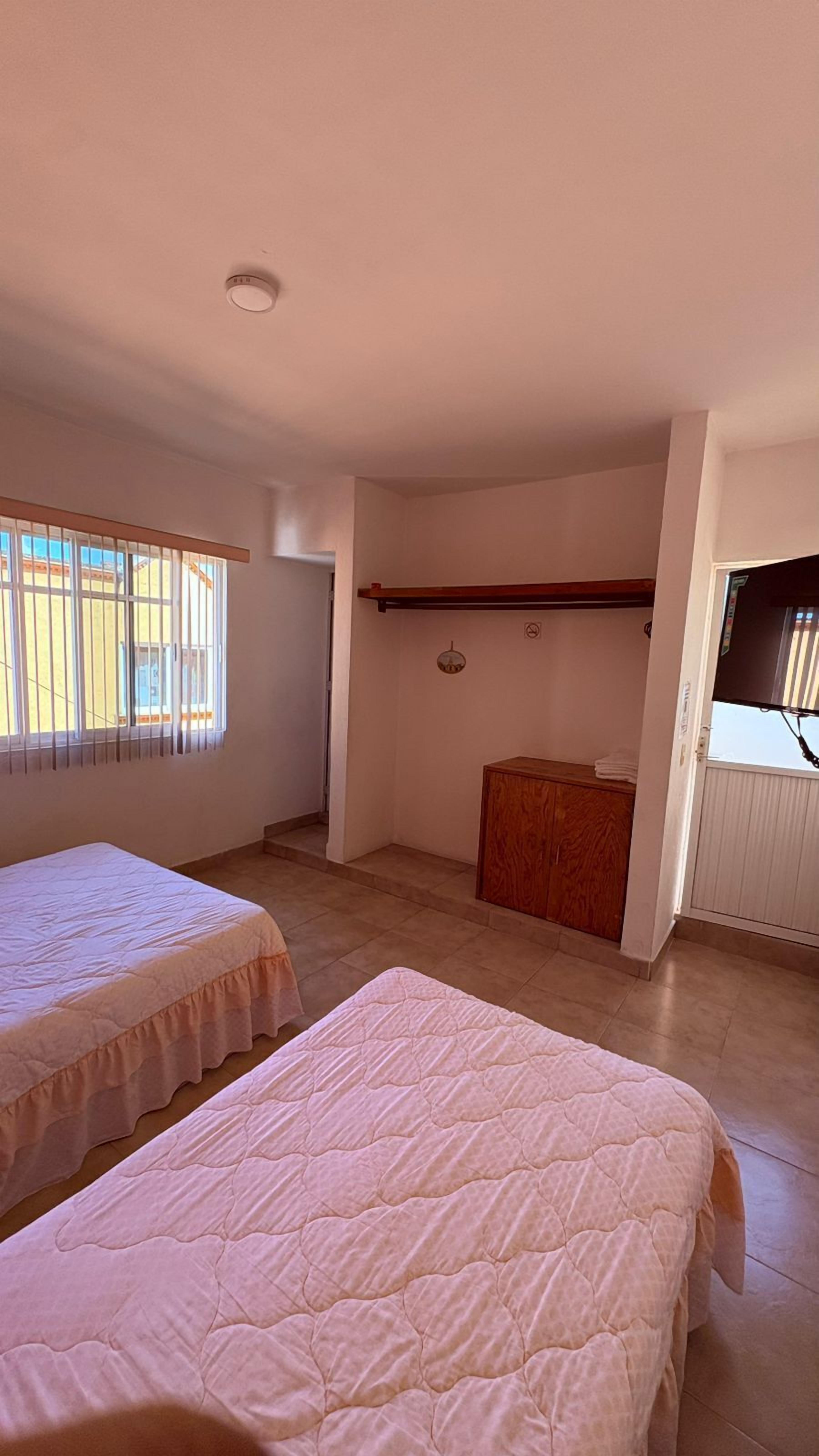 Habitación tradicional doble, 5 habitaciones, vistas a la montaña | Wifi gratis y ropa de cama