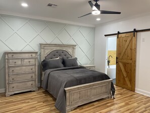 3 camere, Wi-Fi, lenzuola