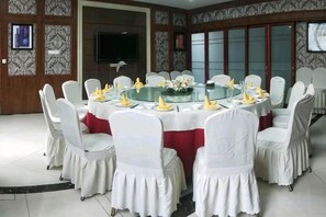 Unclassified image, 5 of 39, button - Ningdu Hotel (Anyue)