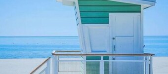 HOT TUB✨luxury✨160  yr old Country Coach House