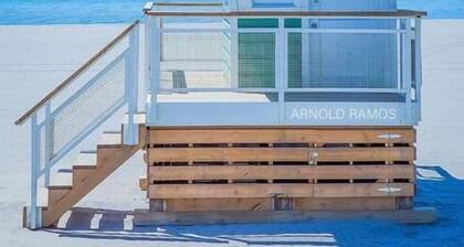 HOT TUB✨luxury✨160 yr old Country Coach House