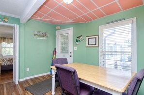 Dining - 2 BR Apt in Private Historic Motel w pool! (Kure Beach)