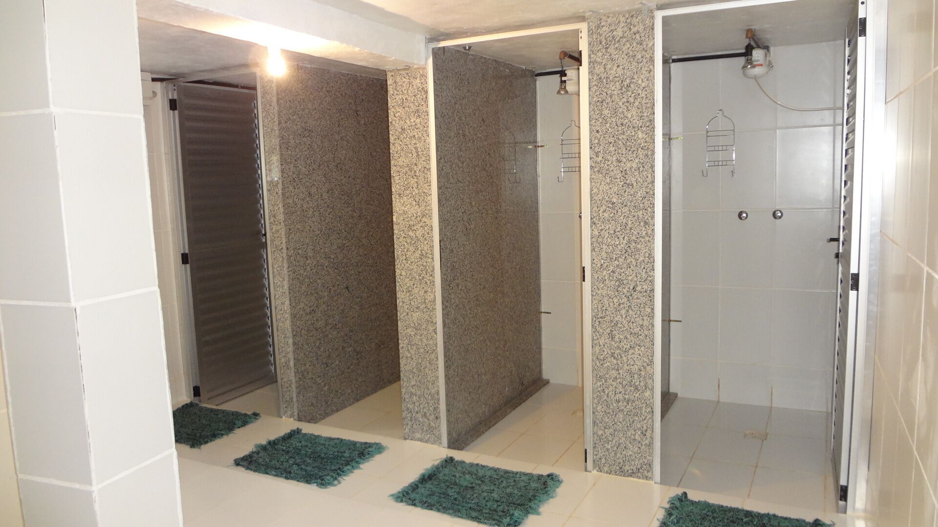 Economy Shared Dormitory | Bathroom