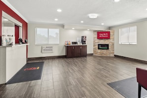 Coffee service - Red Roof Inn PLUS+ Belleville (Belleville)