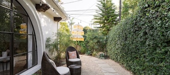 Montecito Studio w/ Patio & Outdoor Charm