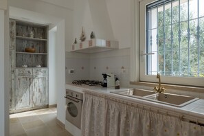 Forno, macchina per tè/caffè, pentole/stoviglie/utensili