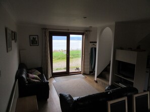 Family Cottage, Private Bathroom, Sea View | Lounge - Kestrel, Longhouse Cottages (Fortrose)