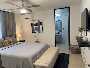 1 habitación, wifi y ropa de cama