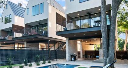 Karnau Haus at Camp Warnecke*Comal Riverfront w/ Pool*Walk to Downtown NBTX