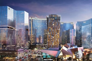 Exterior - Gorgeous Suite Vdara 22nd FLR*Pool View*Free Valet (Las Vegas)