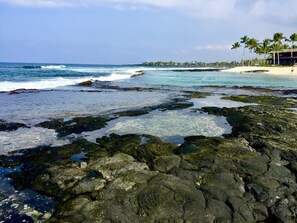 Unclassified image, 3 of 25, button