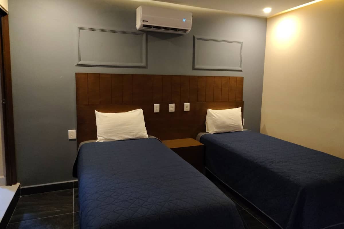 Deluxe Double or Twin Room | Wi-fi percuma, cadar katil