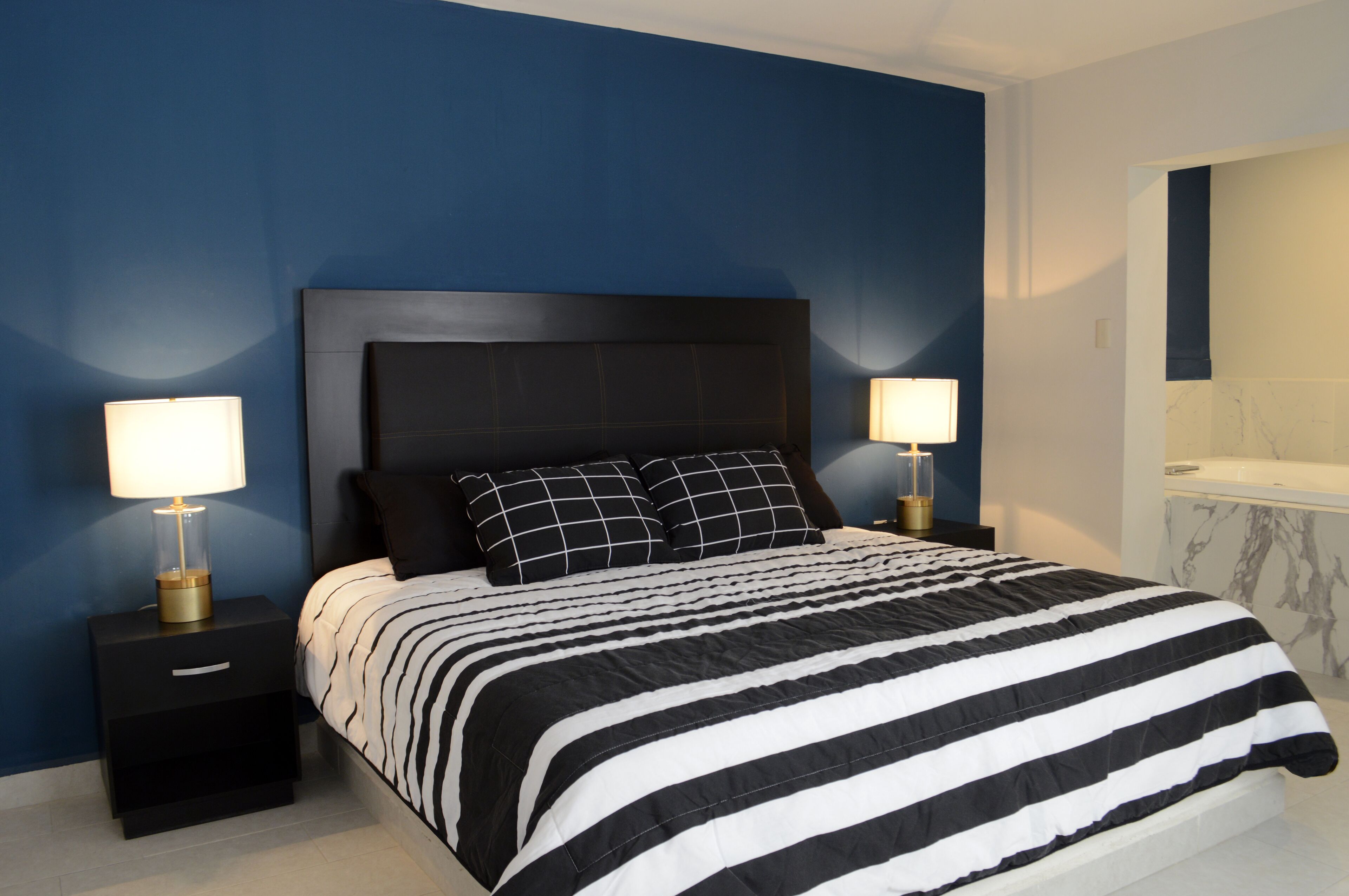 Wifi gratis y ropa de cama 