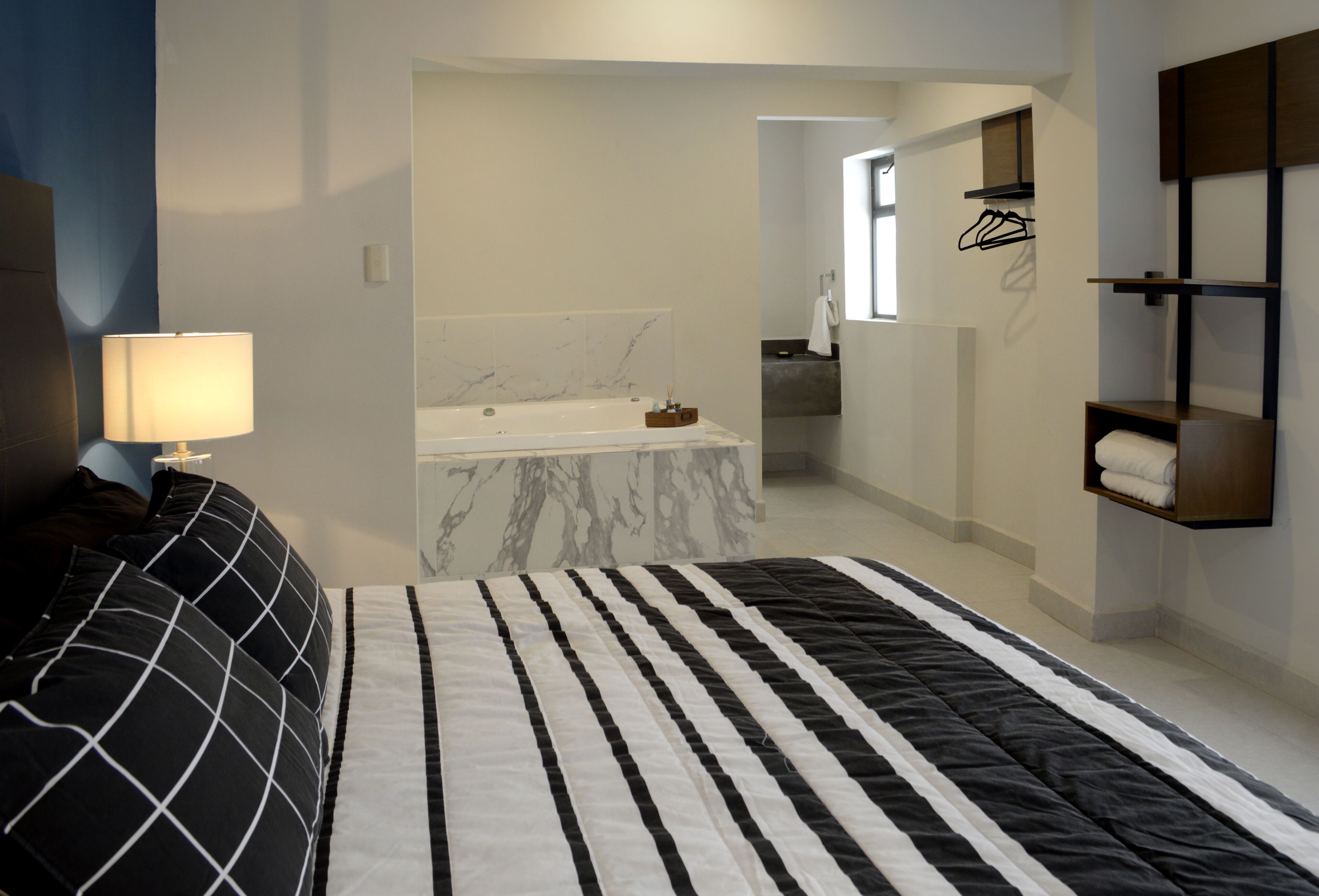Habitación Deluxe | Wifi gratis y ropa de cama
