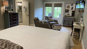 1 bedroom, desk, iron/ironing board, free WiFi