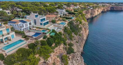 Villa Es Bufedo, frontline holiday home with spectacular sea views in Cala Pi