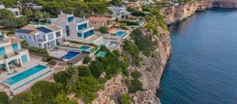 Villa Es Bufedo, frontline holiday home with spectacular sea views in Cala Pi