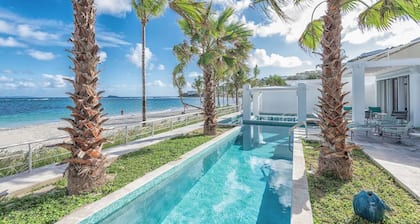 DREAM 5-Star Premier BEACHFRONT 3 Bedroom Villa + Private Pool