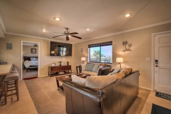 TV - 2 Mi to Lake: Home w/ Fire Pit in Arizona! (Lake Havasu City)