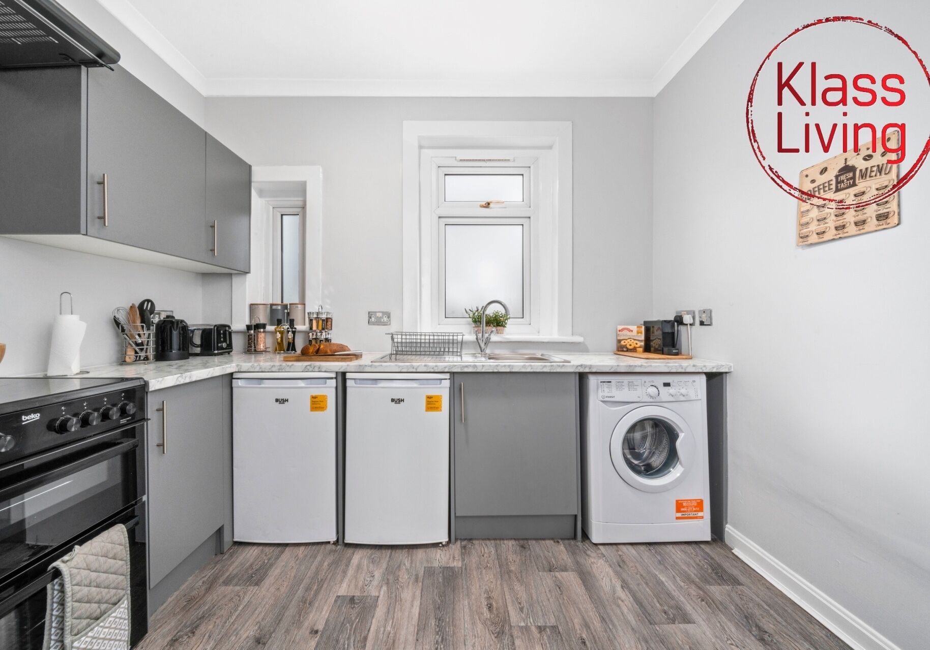 Fridge, microwave, oven, coffee/tea maker