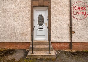 Exterior detail - Modern 2 bedroom apartment with shower room (Glasgow)