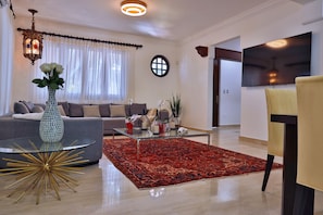 TV, stereo