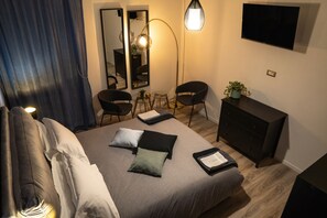 3 Schlafzimmer, Zimmersafe, Bügeleisen/Bügelbrett, Reisekinderbett