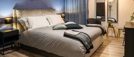 3 bedrooms, in-room safe, iron/ironing board, travel crib