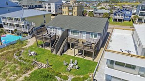 Exterior - Hazels Castle Huge 2 in 1 Oceanfront House near  Pier (North Myrtle Beach)